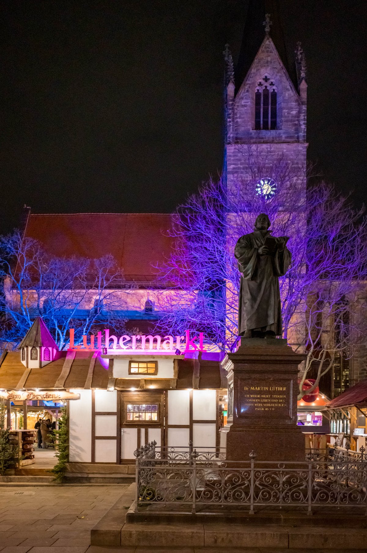 Luthermarkt an der Kaufmannskirche