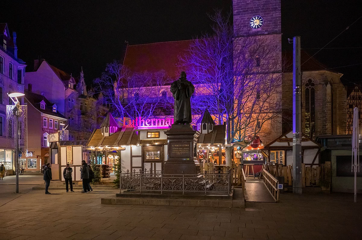 Luthermarkt an der Kaufmannskirche